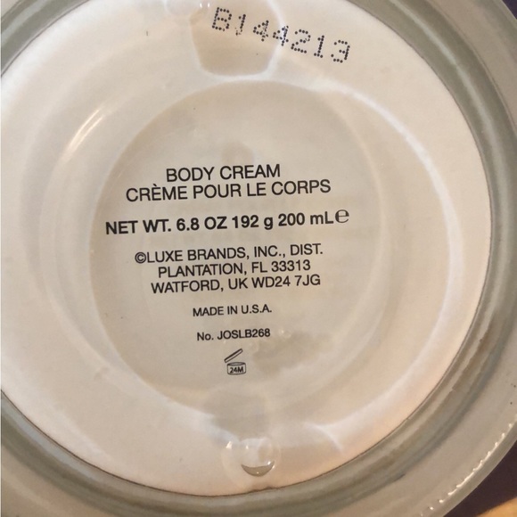 JOSIE NATORI BODY CREAM NET WT. 6.8 OZ 192 g 200 mL - Picture 8 of 8